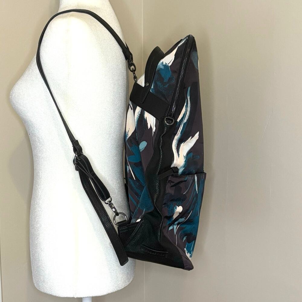 Fabletics Backpack Gray Floral - image 3